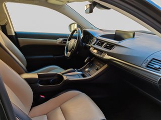 Lexus CT 200h Luxury