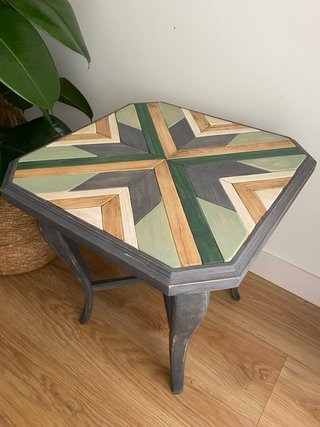 Mesa auxiliar vintage de madera