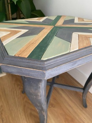 Mesa auxiliar vintage de madera