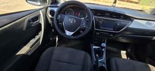 Toyota Auris 2015