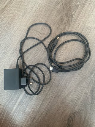 Nintendo Switch OLED + Mario Kart 8 Deluxe