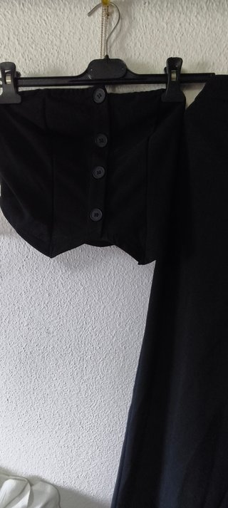 Conjunto top y pantalón negro