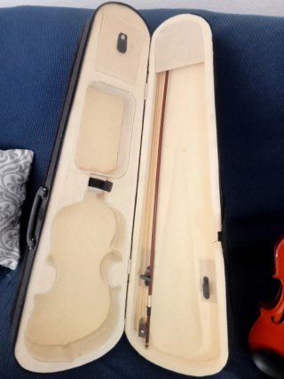 violín/viola 4/4 a estrenar
