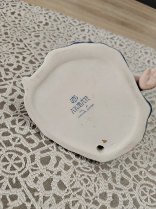 Figura de porcelana mujer fallera