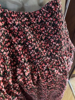 Vestido floral fresco