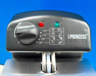 Freidora Princess de 3L, 2000W. Nueva.