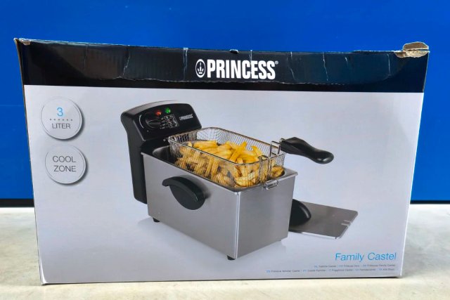 Freidora Princess de 3L, 2000W. Nueva.