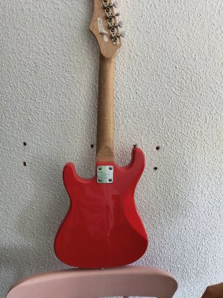 Guitarra Eléctrica Scott Sound Roja para niños