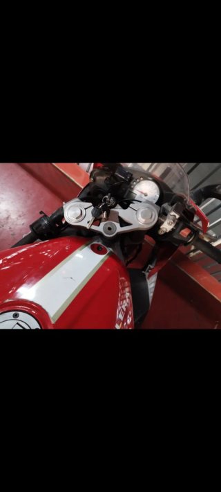 Alquiler moto 125cc Deportiva Carnet B