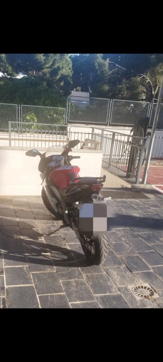 Alquiler moto 125cc Deportiva Carnet B