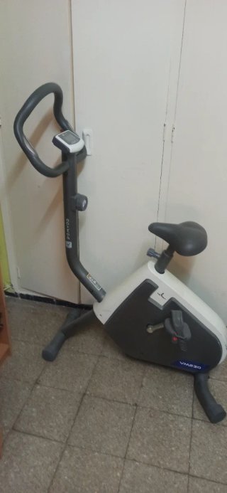 Vendo o cambio por cinta de correr,Bicicleta Está