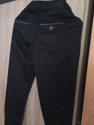 Pantalones negros