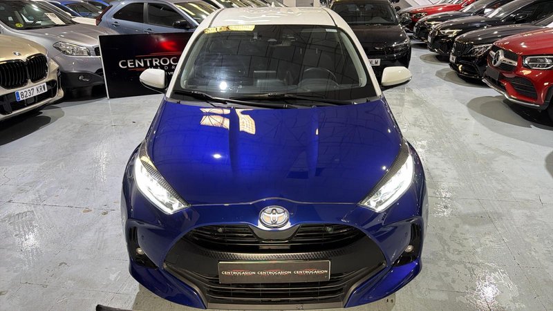 Toyota Yaris 2021, foto 2