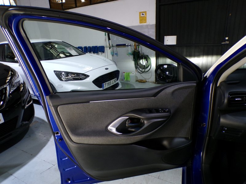 Toyota Yaris 2021, foto 21