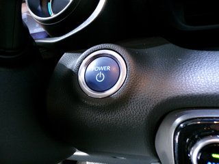 Toyota Yaris PREMIER EDIT. 120H 2021