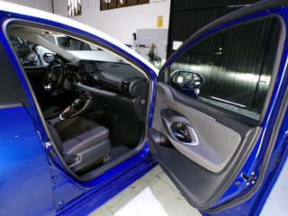 Toyota Yaris PREMIER EDIT. 120H 2021