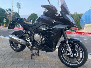 BMW S1000XR Triple Black