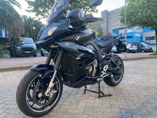 BMW S1000XR Triple Black