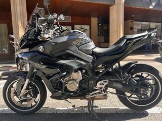 BMW S1000XR Triple Black