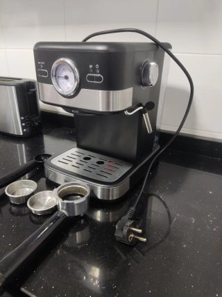 Cafetera Silvercrest Negra