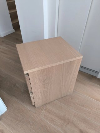 Mesitas de noche Ikea malm madera