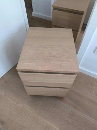 Mesitas de noche Ikea malm madera