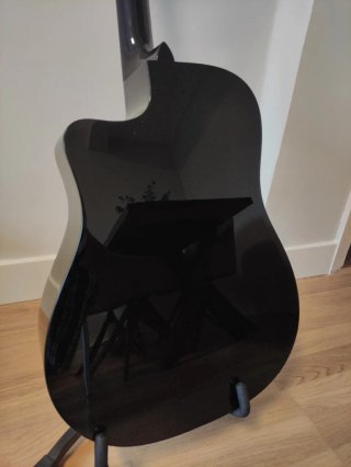 Guitarra electroacústica Fender CD-60CE negra