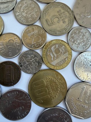 Lote 30 monedas antiguas extranjeras coleccionismo