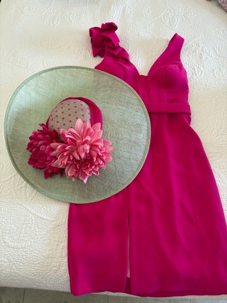 Vestido invitada y pamela personalizada