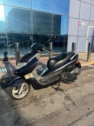 Kymco Bet Win 250 Scooter Negra