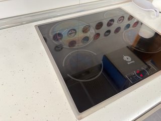Vitrocerámica Balay 4 fuegos en buen estado