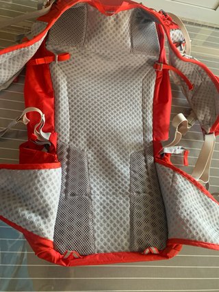 Mochila Salomon Roja