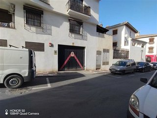 Piso en venta en Zubia (La)