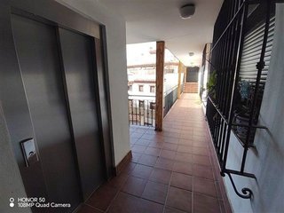 Piso en venta en Zubia (La)