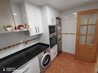 Piso en venta en Zubia (La)