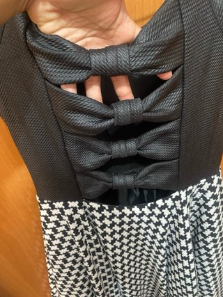 Vestido Negro y Blanco Talla M