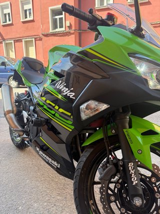 Kawasaki Ninja 400