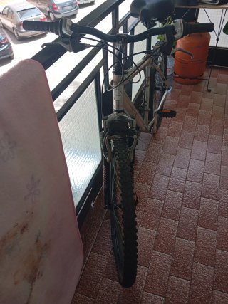 Bicicleta a 25 € cada una