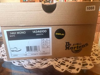 Dr. Martens bianche originali con scatola