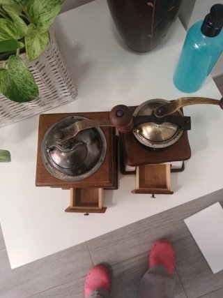 2 Molinillos de Café Vintage Madera