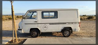 Nissan Trade 2.0 1995