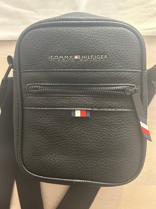 Bandolera Tommy Hilfiger Negra