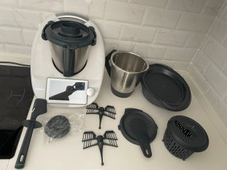Thermomix TM6 con accesorios