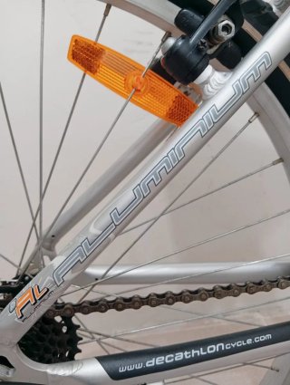 Bicicleta Decathlon Rockrider 26 con suspensión