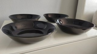Set 4 piatti fondi Ikea neri