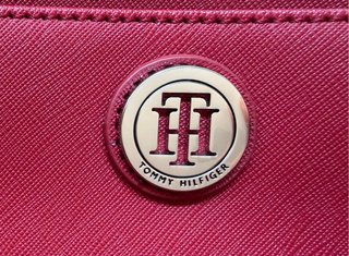 Cartera de mano Tommy Hilfiger