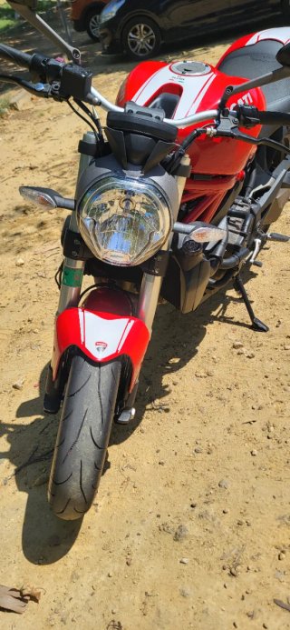 Ducati monster 821 2016