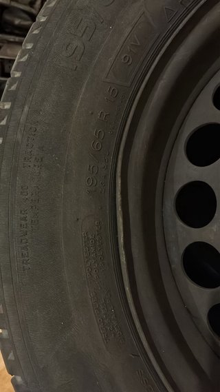 4Llantas Mercedes-Benz en muy buen estado
