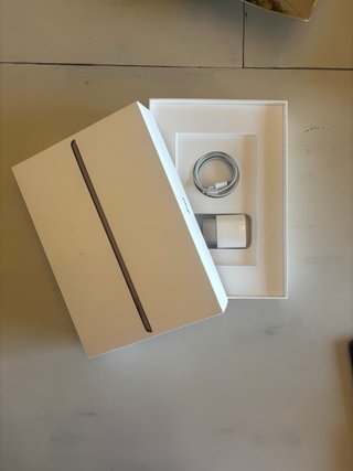 iPad 9ª Gen (64GB) Gris Espacial