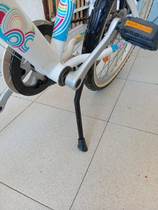 Bicicleta Infantil Btwin Blanca y Rosa 20 pulgadas